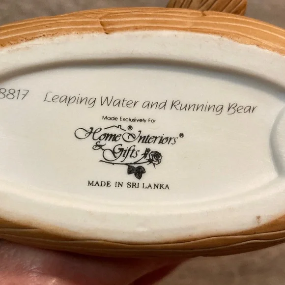 Home Interiors Leaping Water and Running Bear Figurine Set - Picture 4 of 5
